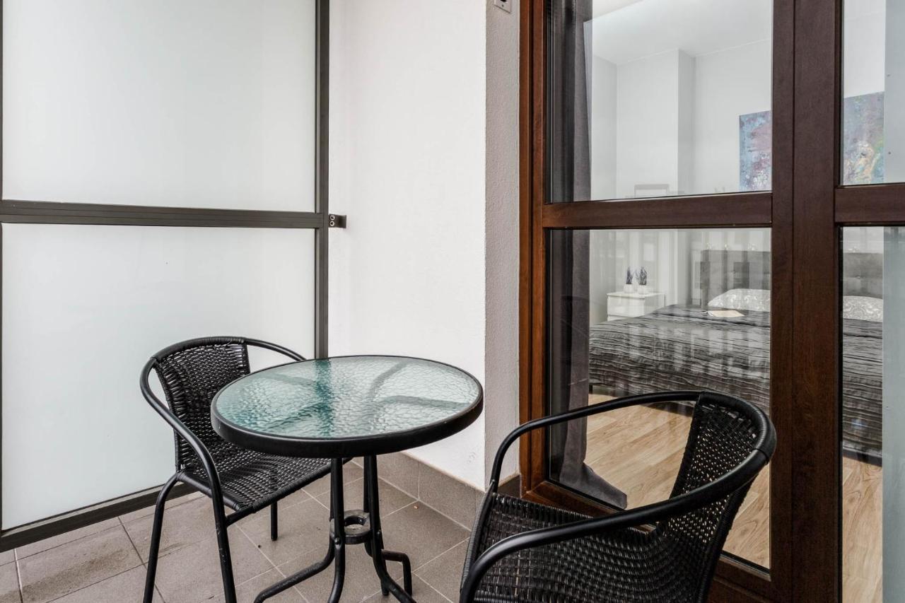 Chill Apartments Airport Ursynow Warsaw Exterior photo